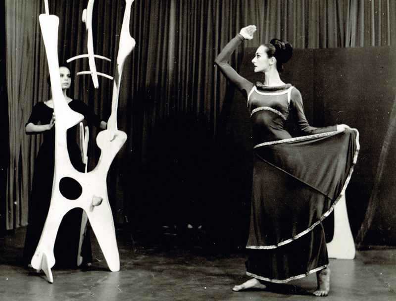 הורודיה (הרודיאד) רנה שינפלד ואשרה אלקיים רונן. צילום: אריק דיכנה