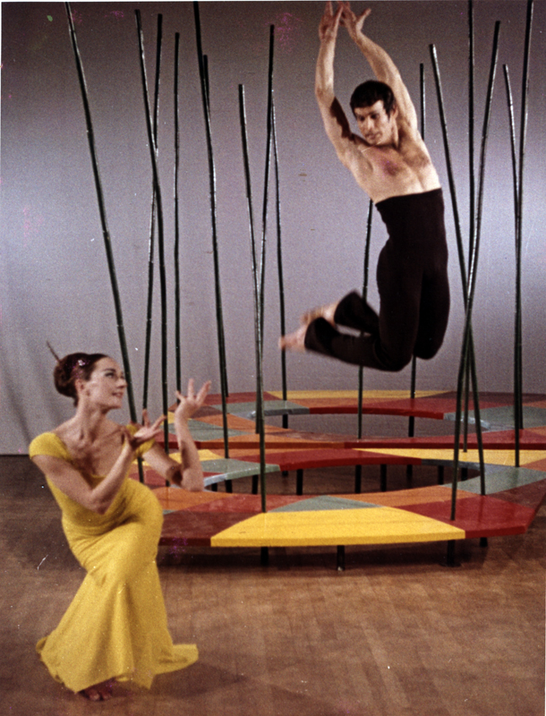 הגן אחוז המלחמה אהוד בן דוד ורנה שינפלד. צילום: מולה עשת