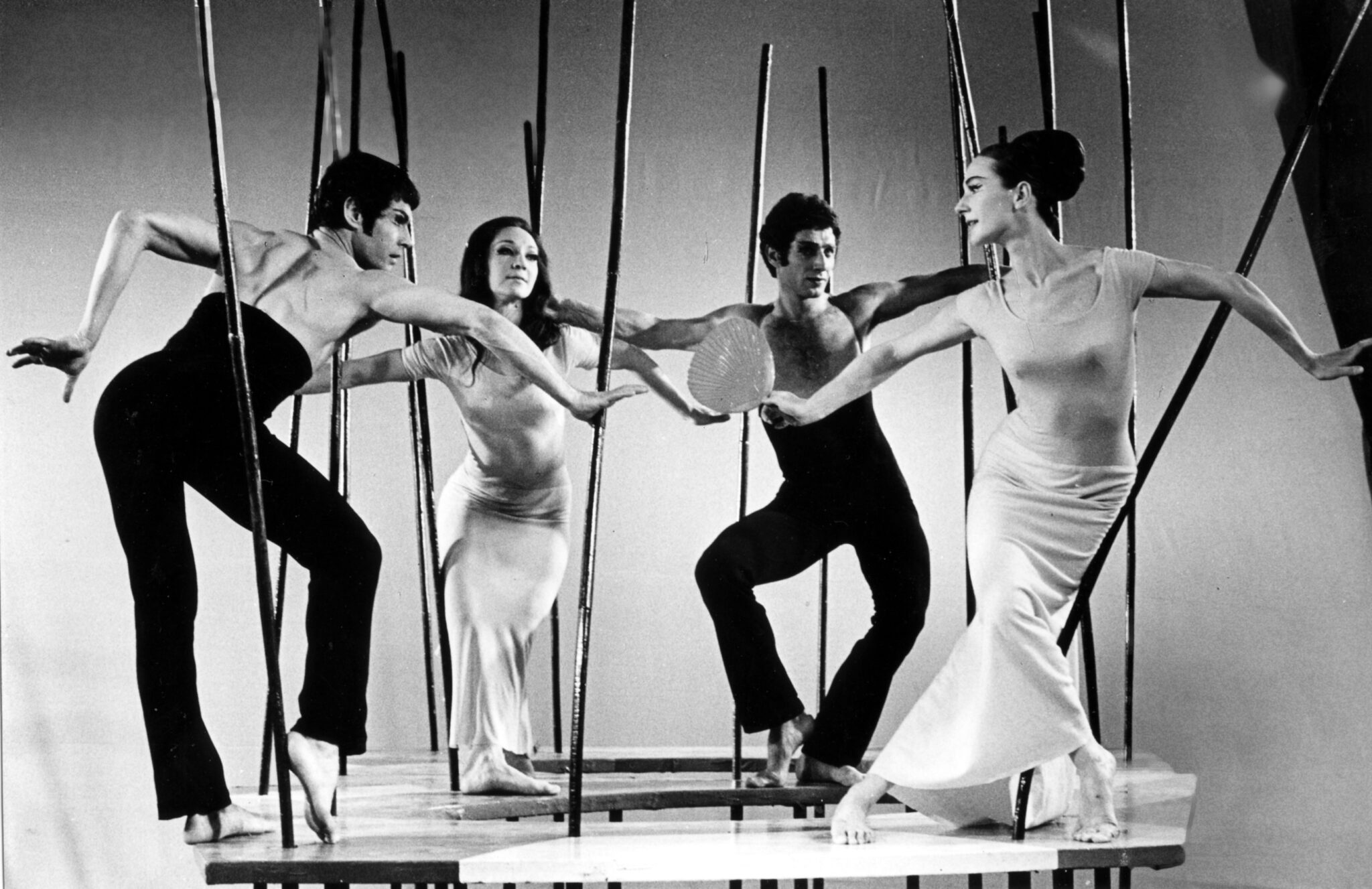 הגן אחוז המלחמה רנה שינפלד, משה אפרתי, גליה גת ואהוד בן דוד. צילום: מולה עשת