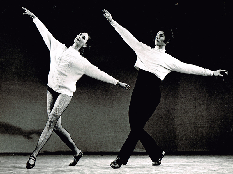 Come and Get the Beauty of It while It’s Hot Rina Schenfeld, Moshe Efrati -       Photo: Mula Eshet