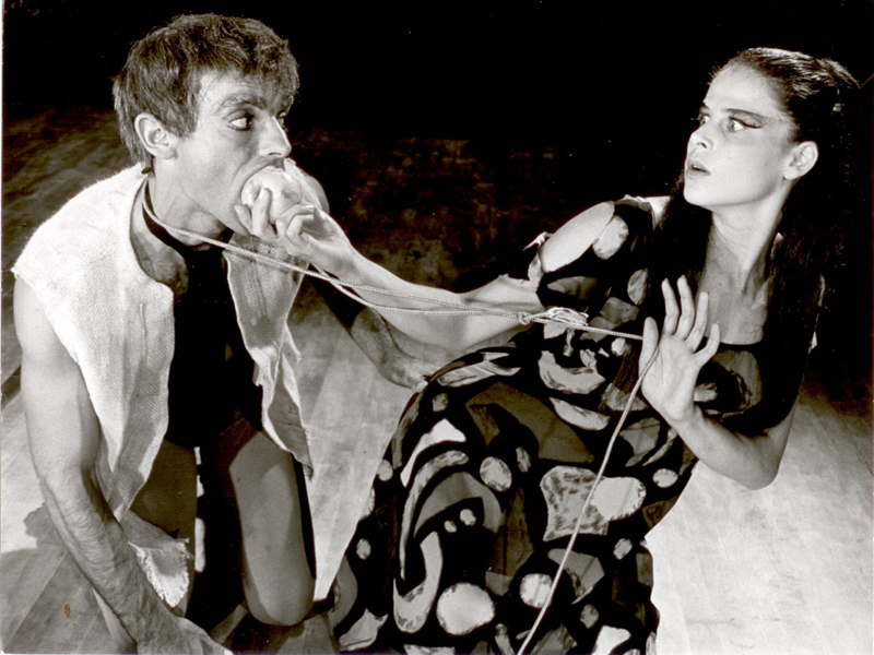 אדם וחוה אשרה אלקיים רונן ושמעון בראון (1965-1966). צילום: יעקב אגור