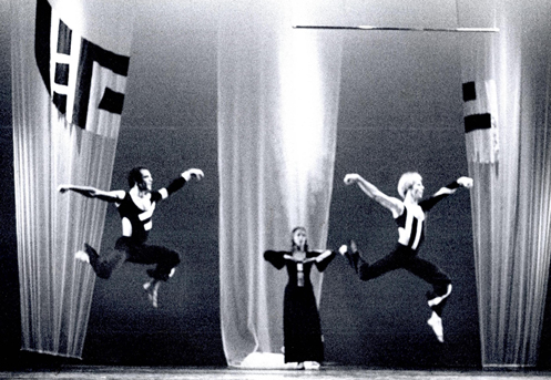 עד שקמתי (הרהורים על דבורה הנביאה)