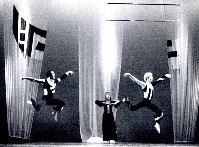 Until That I Arose (Reflections on Deborah the Prophetess) -  Photo: Jacob Agor