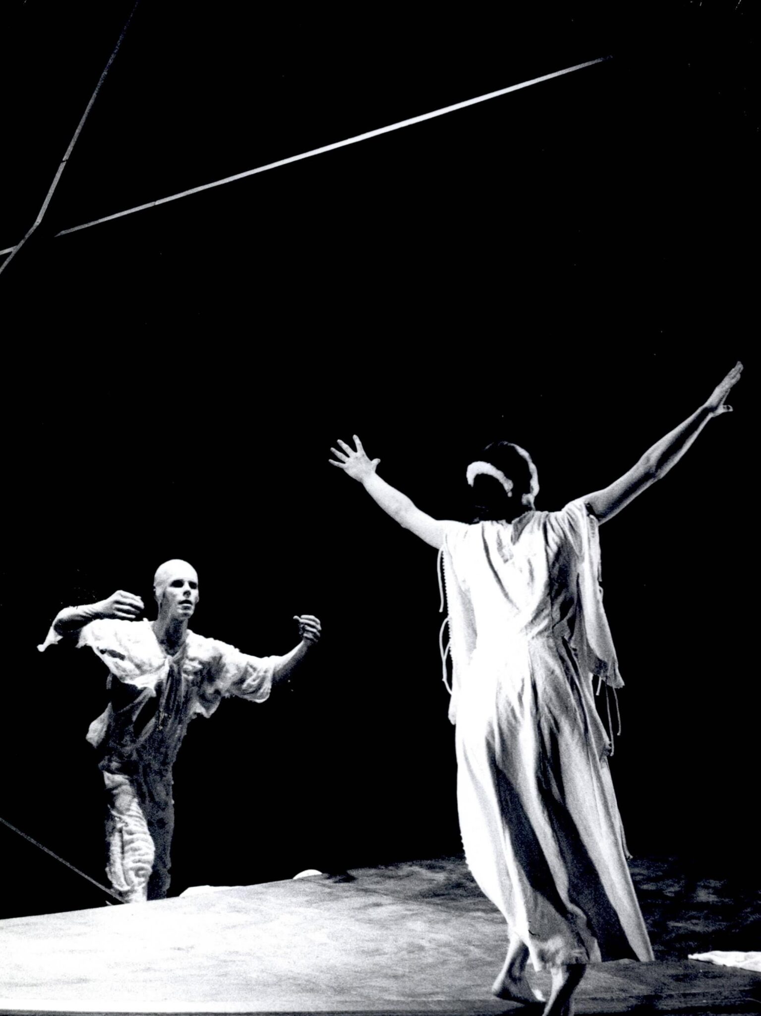 הדיבוק רוג׳ר בריאנט, רנה שינפלד - צילום: יעקב אגור