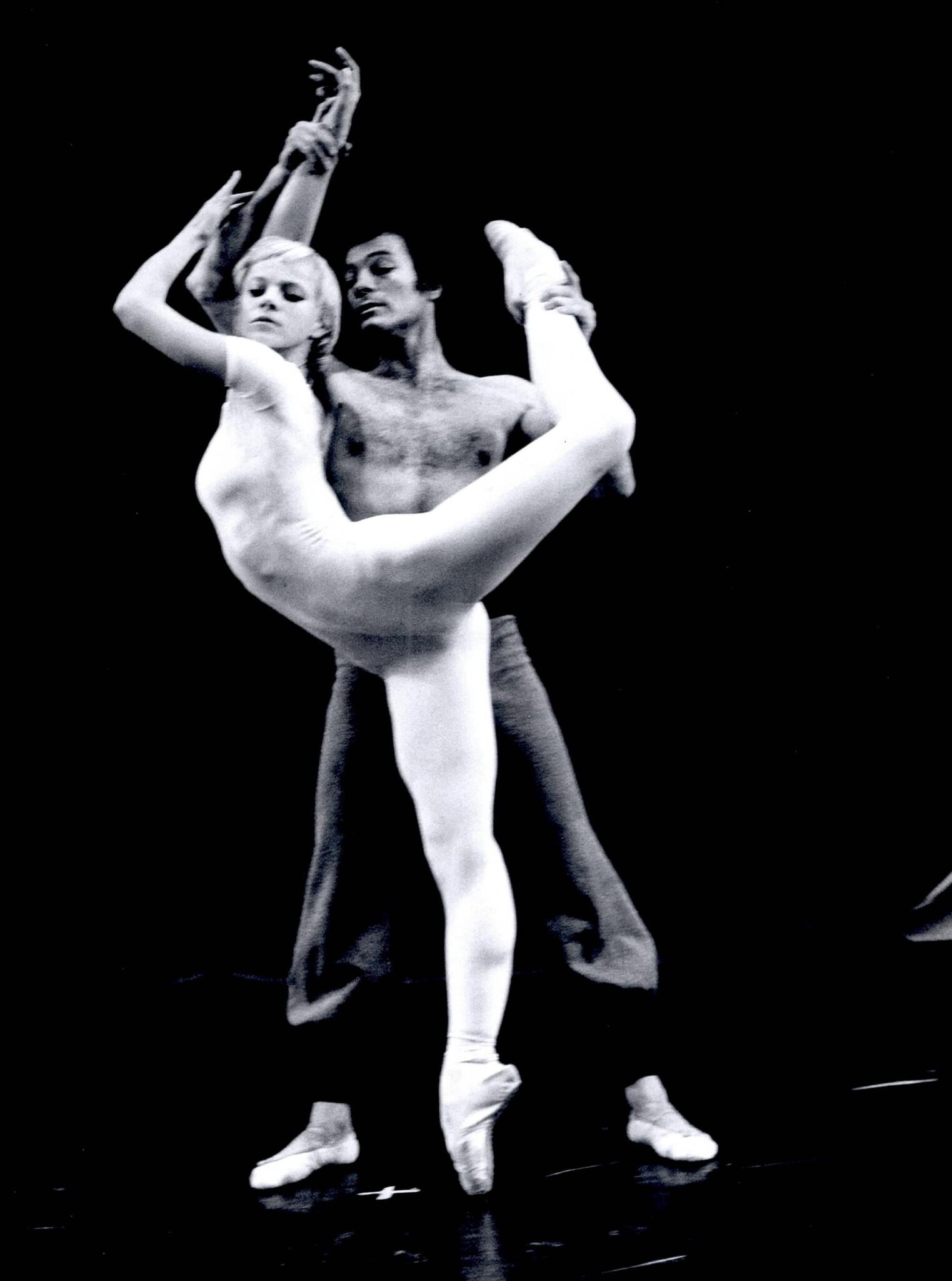 Meditation on an Open Stage Rahamim Ron, Galina Panov -  Photo: Mula Eshet