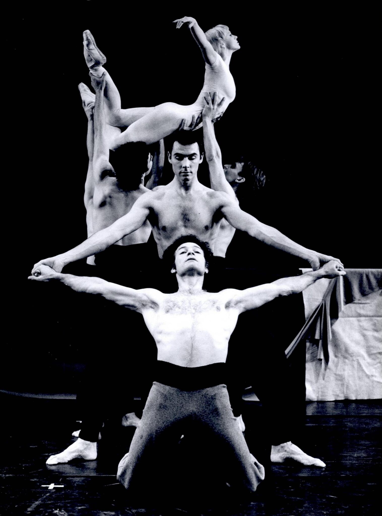 Meditation on an Open Stage Rahamim Ron, Douglas Nielsen, Galina Panov -  Photo: Mula Eshet