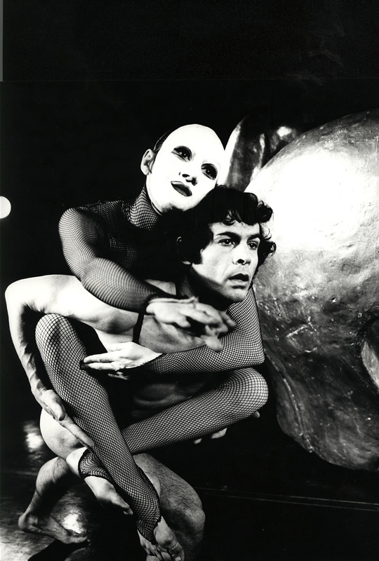 Voices from a Far Place Rina Schenfeld, Ehud Ben David - Photo: Mula Eshet