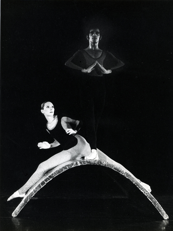 Transitions Rina Schenfeld, Yair Vardi - Photo: Mula Eshet