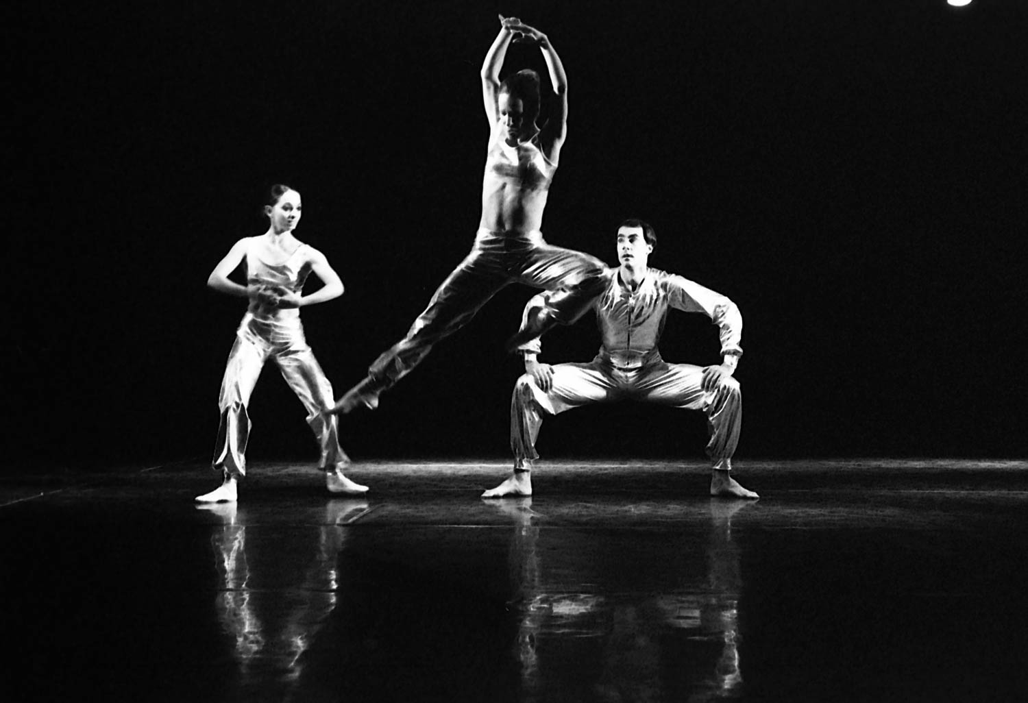 Stravinsky Dance Circus - Photo: Jacob Agor
