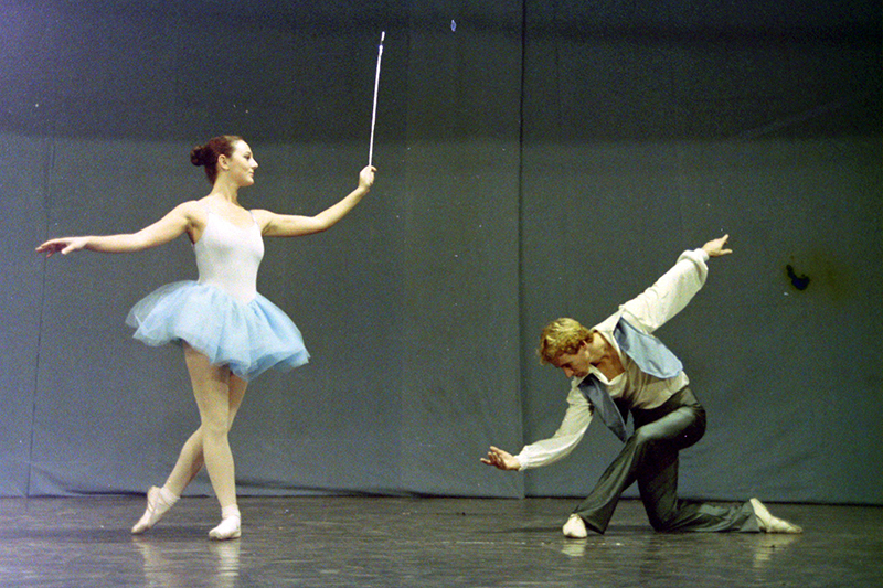 קרקס הפנטומימה דוד דביר, איריס להד - צילום: יורם רובין