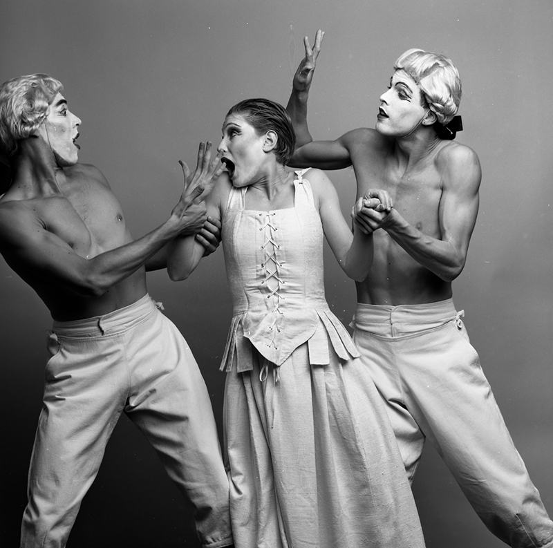 Six Dances -  Photo: Gadi Dagon