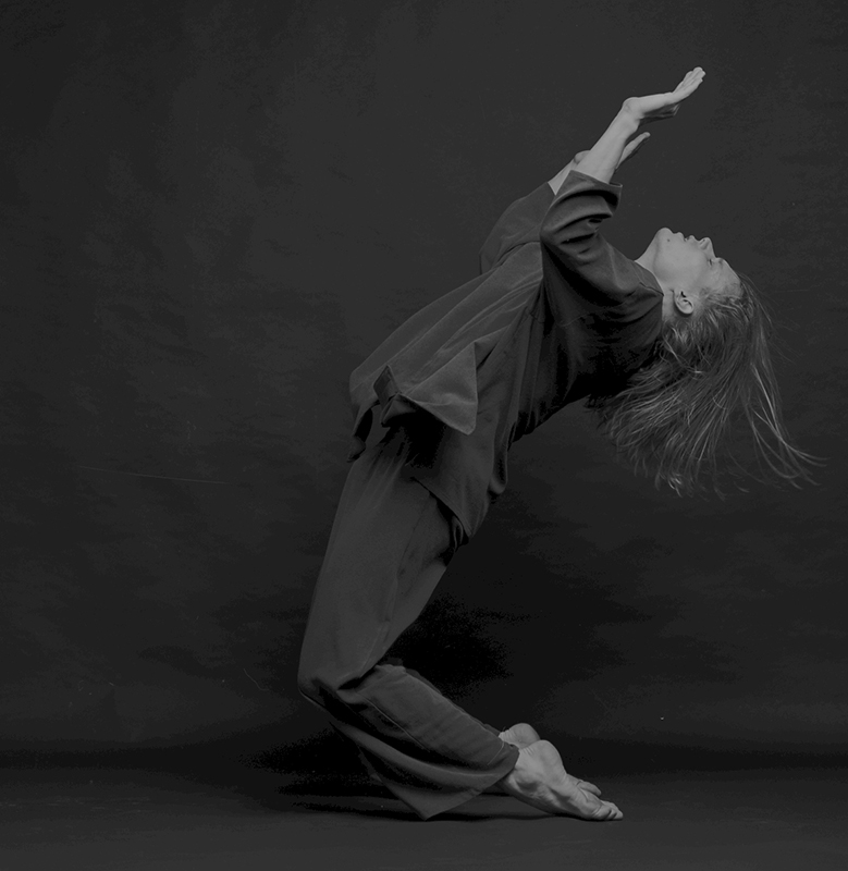 הרמת מסך 1994 Behind // טרו סארינן -  צילום: גדי דגון