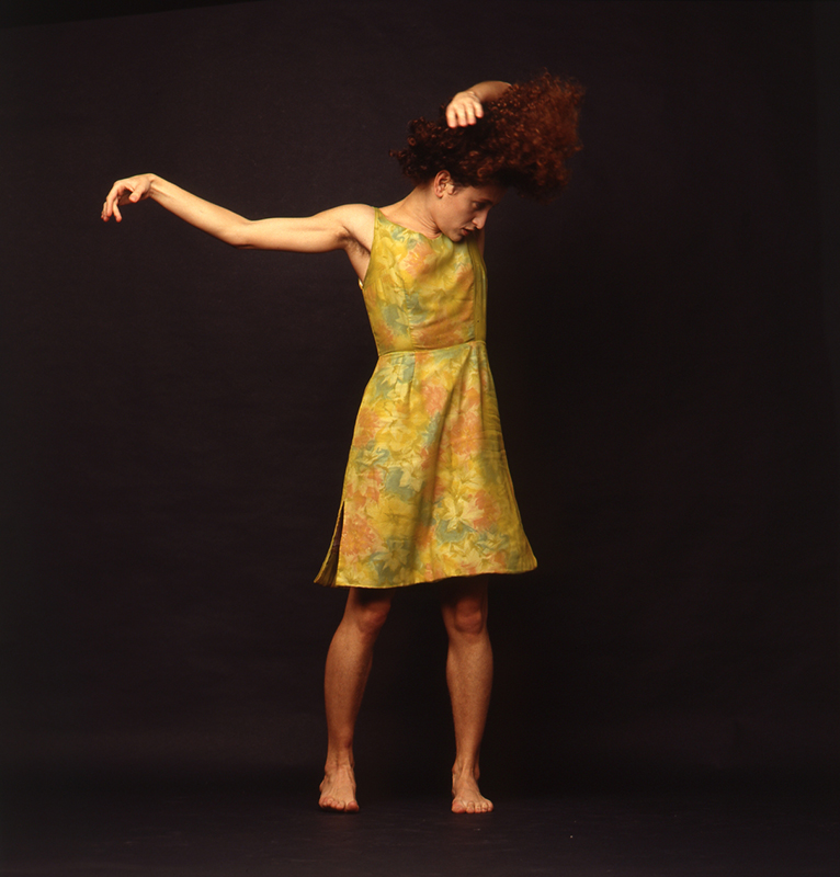 הרמת מסך 1994 Perhaps she could dance first and think afterward // ורה מונטרו -  צילום: גדי דגון