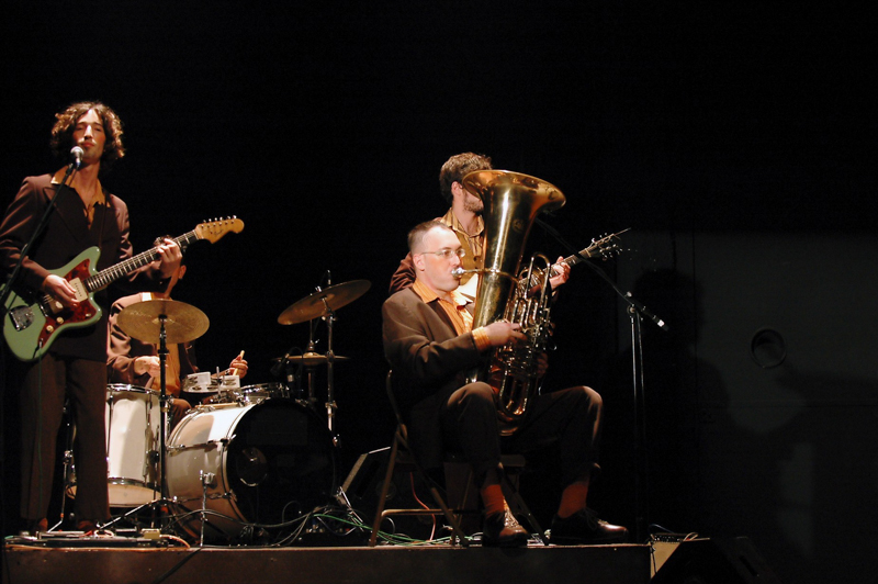 Trilema -  Photo: Gadi Dagon